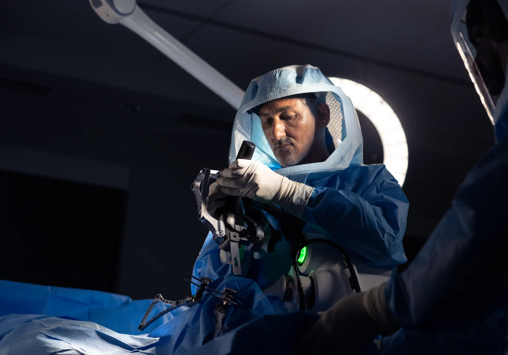 Doctor using medical robot